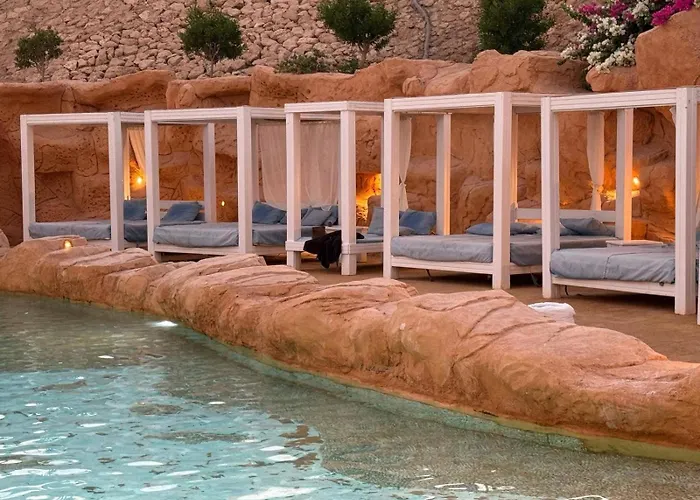 La Casa Di Chloe Sheik Domina Coral Bay